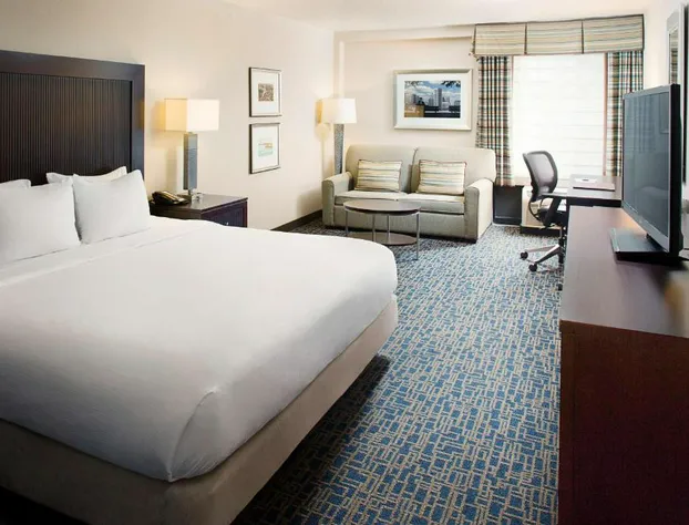 DoubleTree Hotel Baltimore - BWI Airport hotel detail image 1