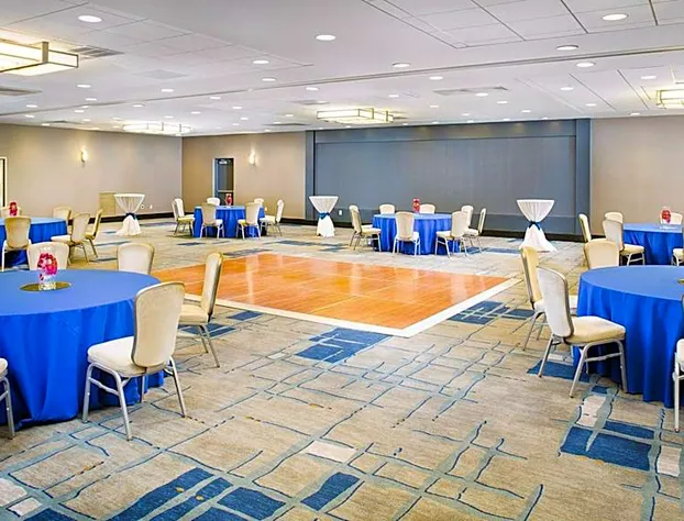 DoubleTree Hotel Baltimore - BWI Airport hotel detail image 1