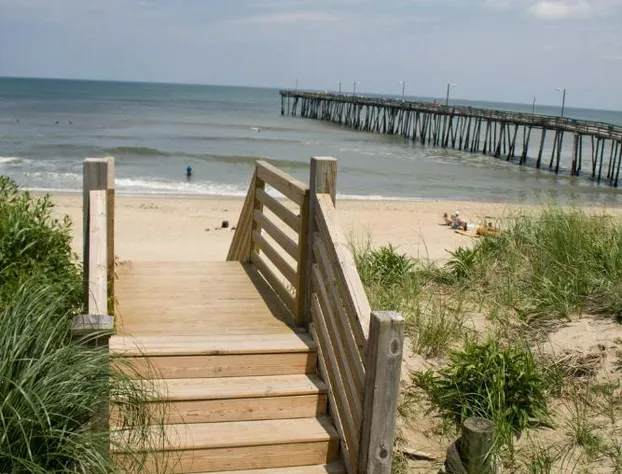 Colonial Inn Motel hotel detail image 2