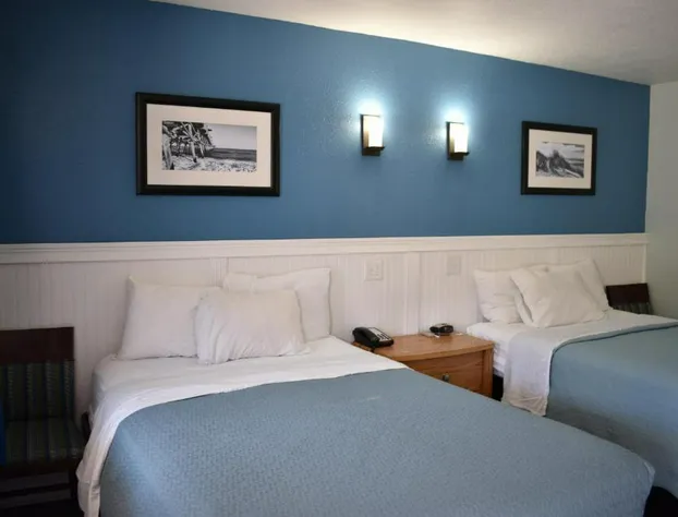 Colonial Inn Motel hotel detail image 4