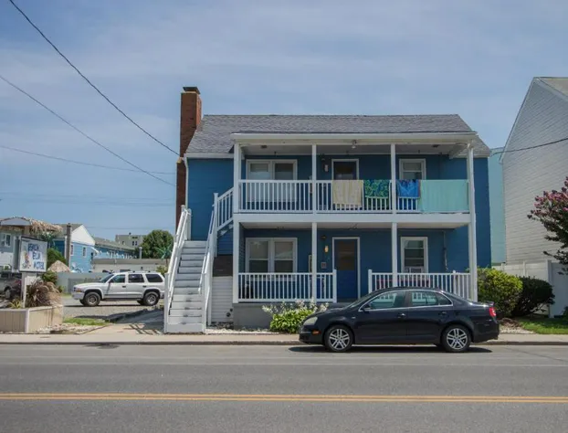 Blue Wave Inn hotel detail image 1