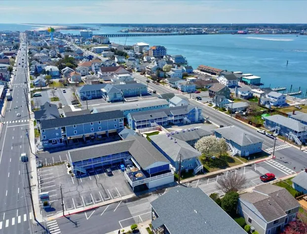 Blue Wave Inn hotel detail image 3