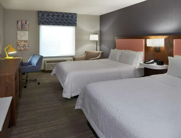 Hampton Inn & Suites by Hilton Montreal-Dorval hotel detail image 3