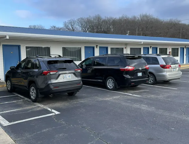 Sallisaw Inn hotel detail image 1