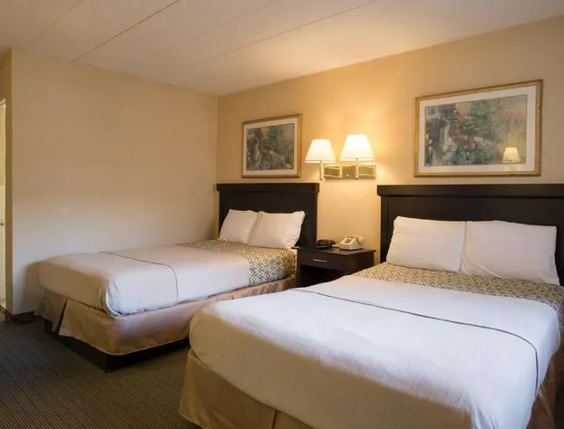 Atlantic Motor Inn hotel detail image 3