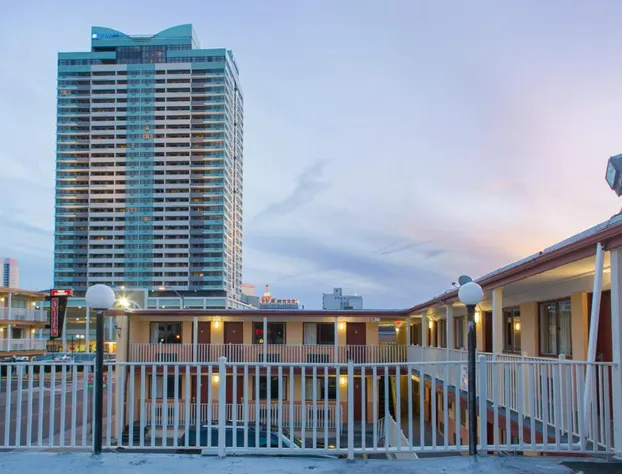 Atlantic Motor Inn hotel detail image 2