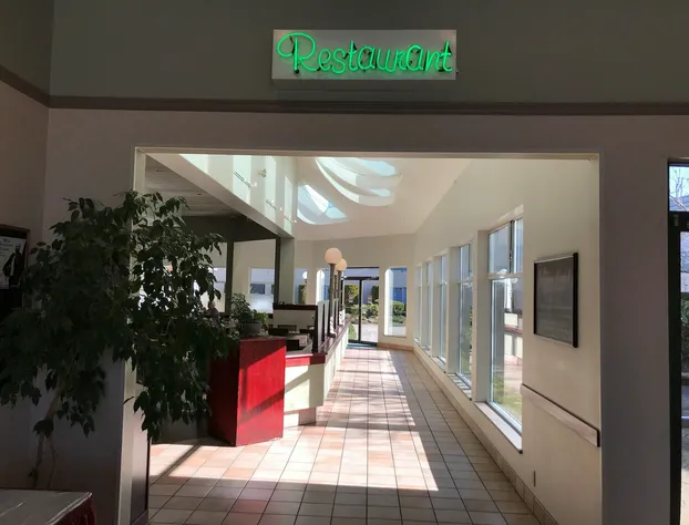 Powell River Town Centre Hotel hotel detail image 3