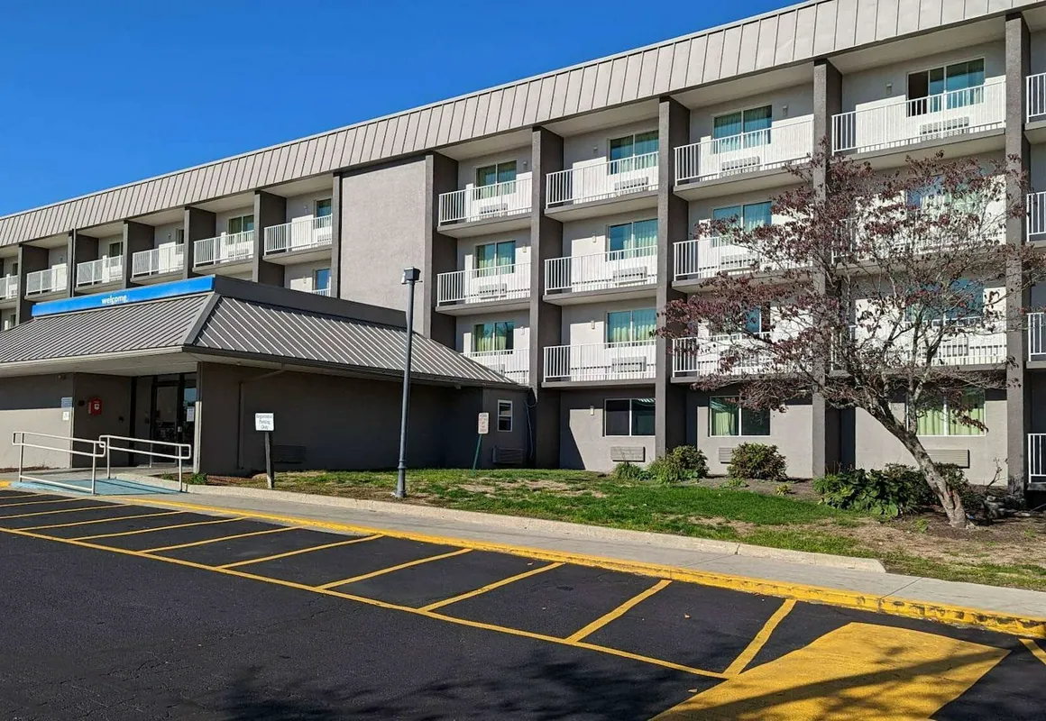 Motel 6 Danvers, MA - Boston North hotel hero