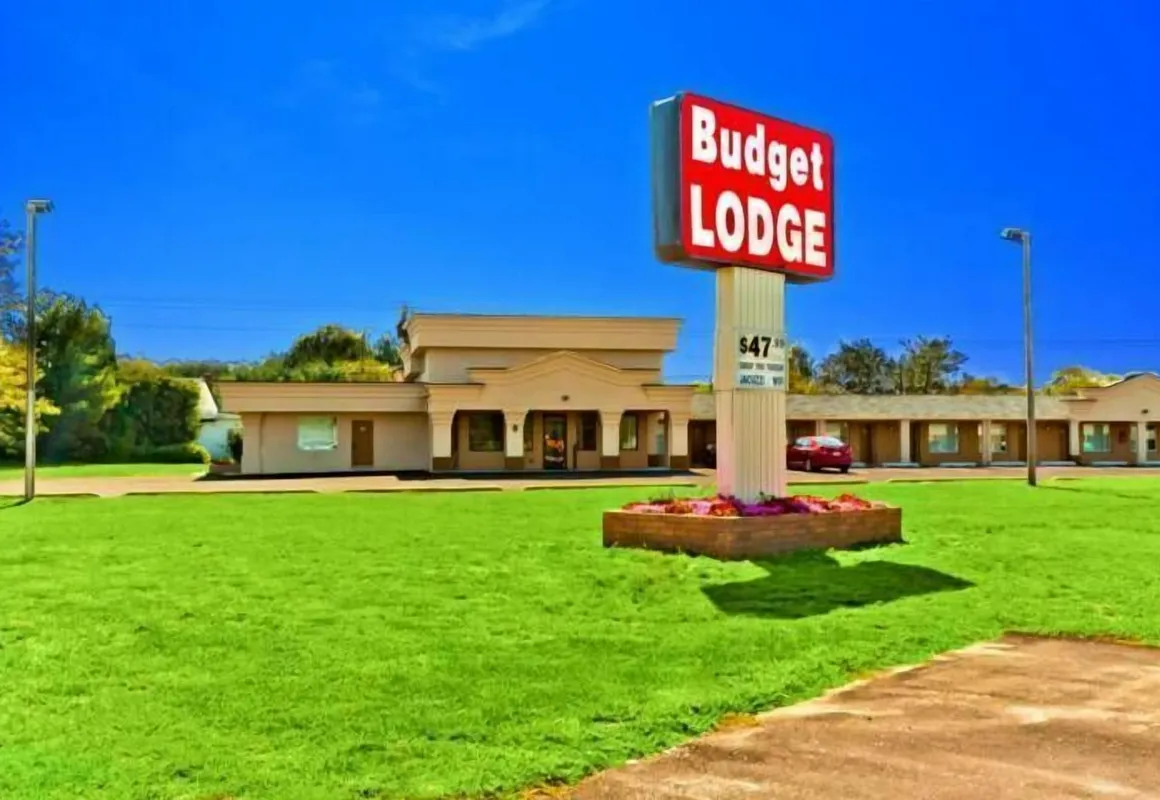 Budget Lodge Buena hotel hero