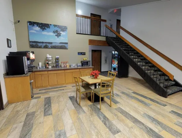 Waconia Inn and Suites hotel detail image 3