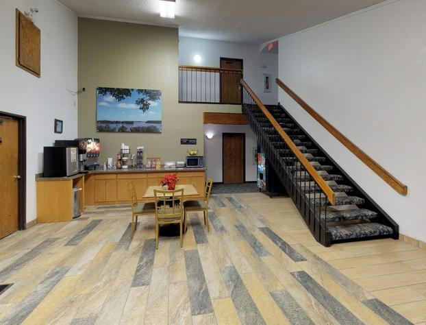 Waconia Inn and Suites hotel detail image 4