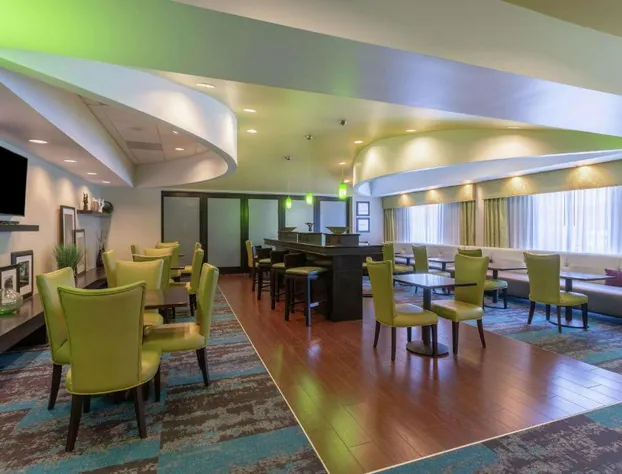 Hampton Inn Richmond - South hotel detail image 2