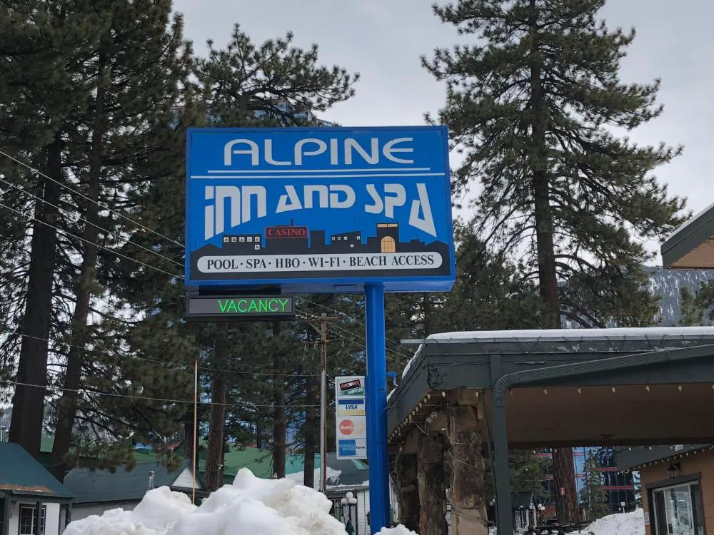 Alpine Inn and Spa hotel hero
