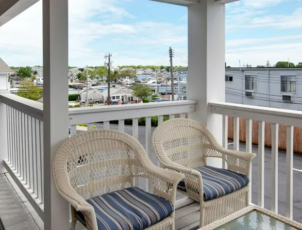 Cape Cod Harbor House Inn hotel detail image 4