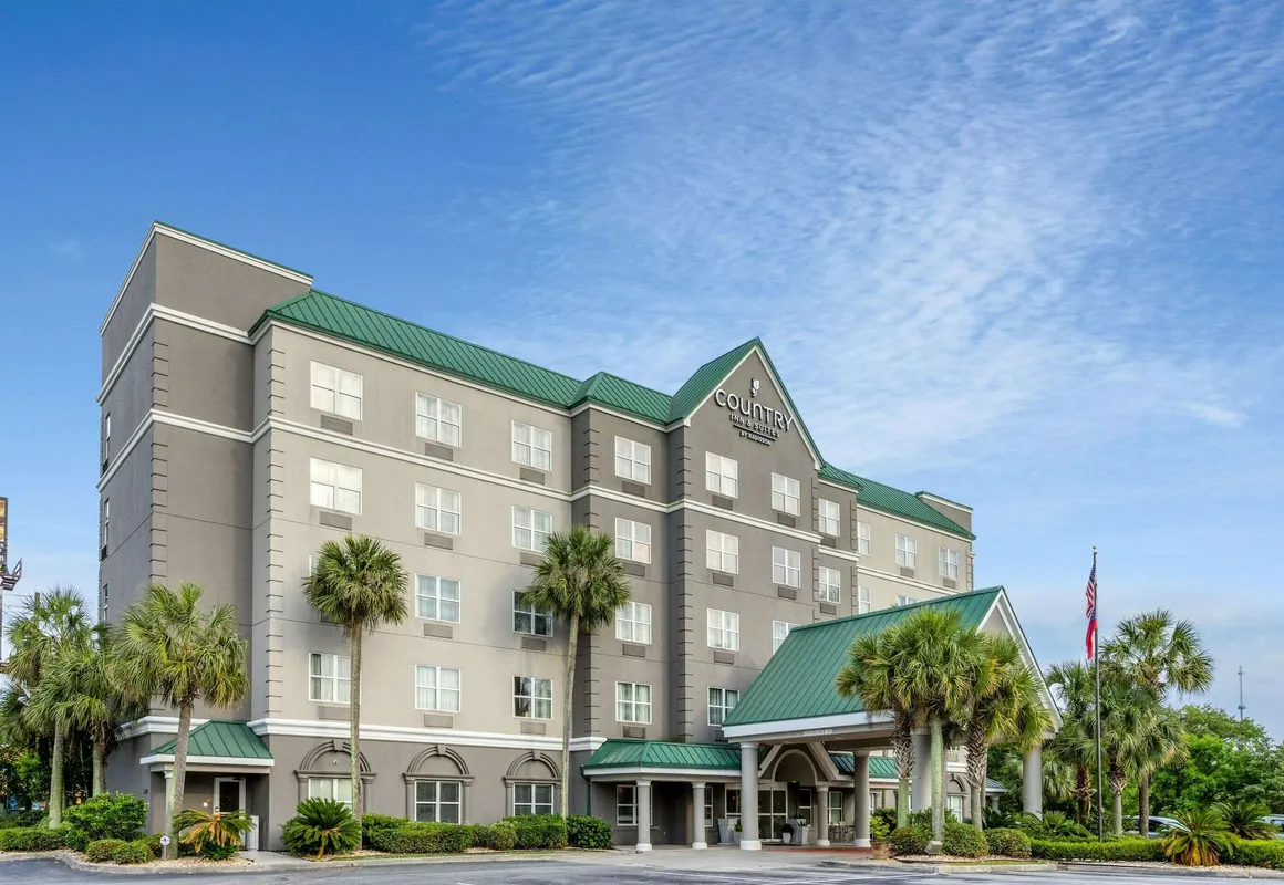 Country Inn & Suites by Radisson, Valdosta, GA hotel hero