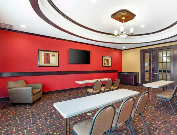 Quality Inn & Suites Groesbeck North hotel detail image 3