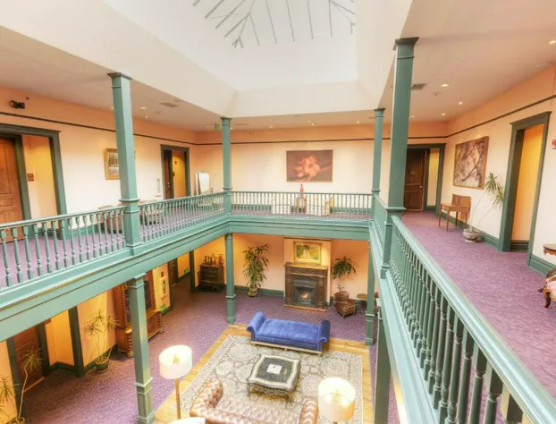 Montvale Hotel hotel detail image 3