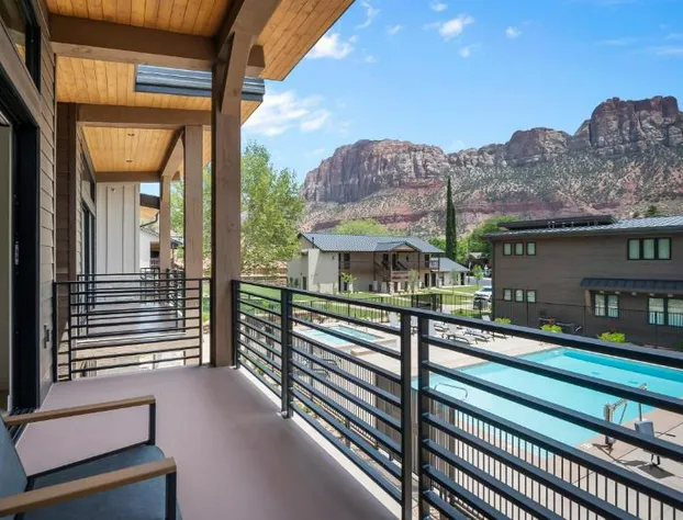 Montclair at Zion hotel detail image 1