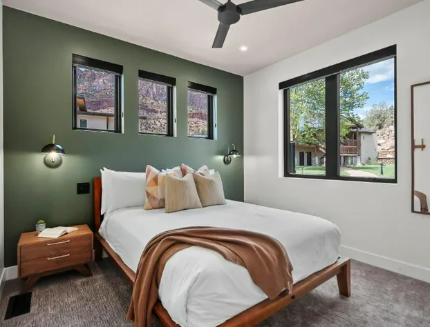 Montclair at Zion hotel detail image 3