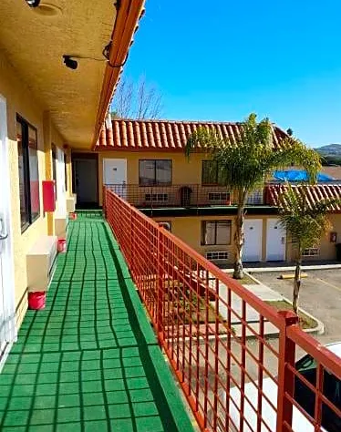 Tiffany Inn Corona hotel detail image 2