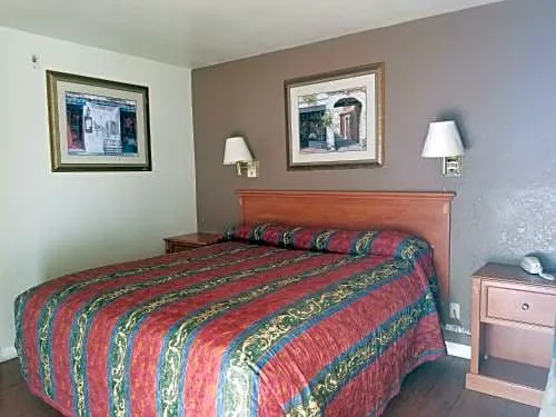 Tiffany Inn Corona hotel detail image 4