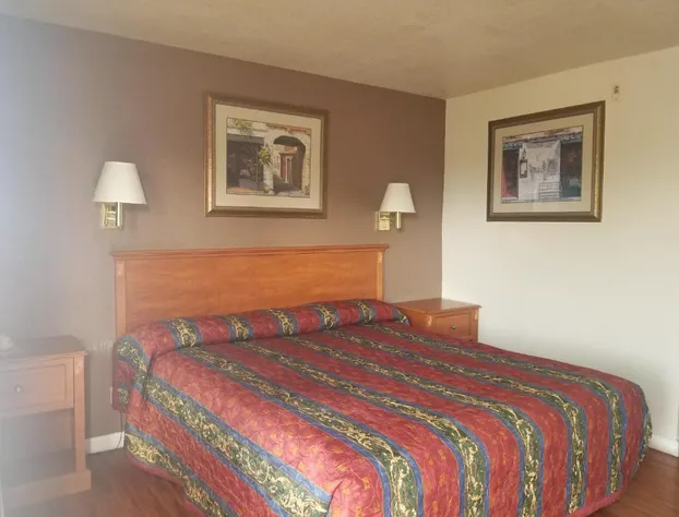 Tiffany Inn Corona hotel detail image 4