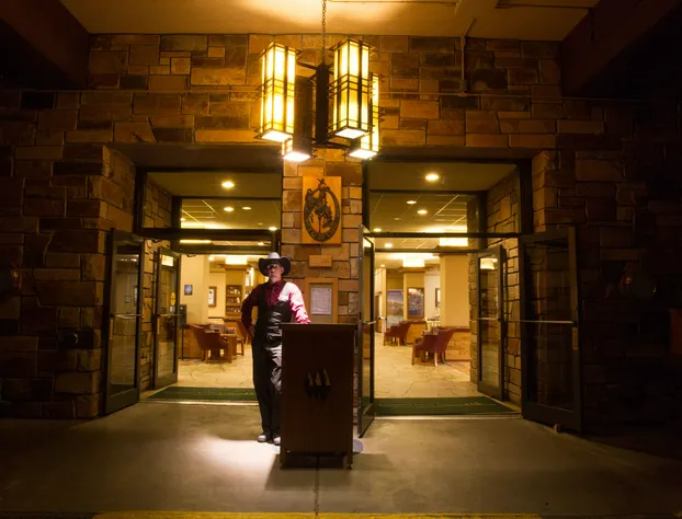 Jackson Lake Lodge hotel detail image 3