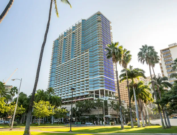 Jet Luxury @ The Trump Waikiki hotel detail image 1