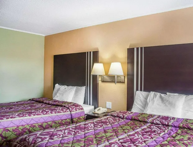 Amherst Inn & Suites hotel detail image 2