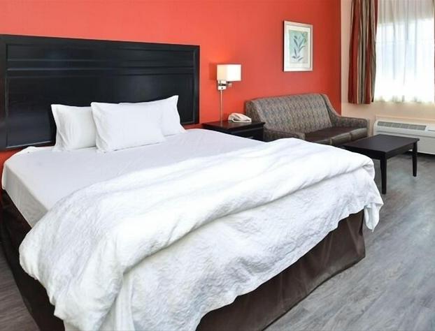La Bonita Inn And Suites hotel detail image 4