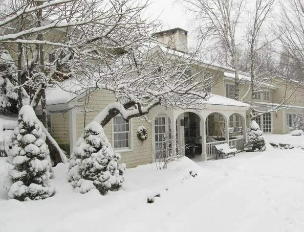 Deerhill Inn hotel detail image 4