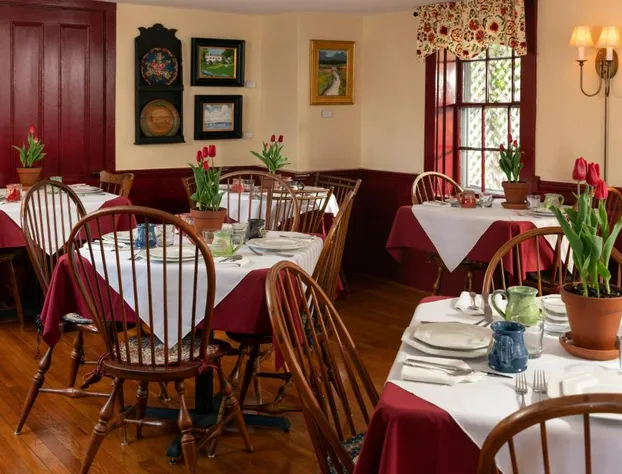 Candleberry Inn on Cape Cod hotel detail image 2