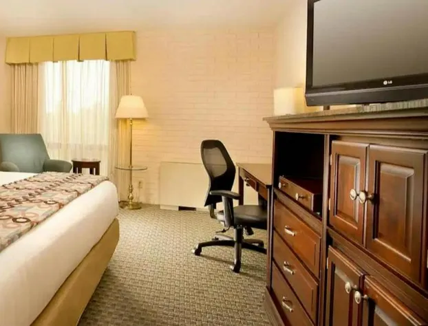 Hotel Lotus Kansas City Stadium hotel detail image 3