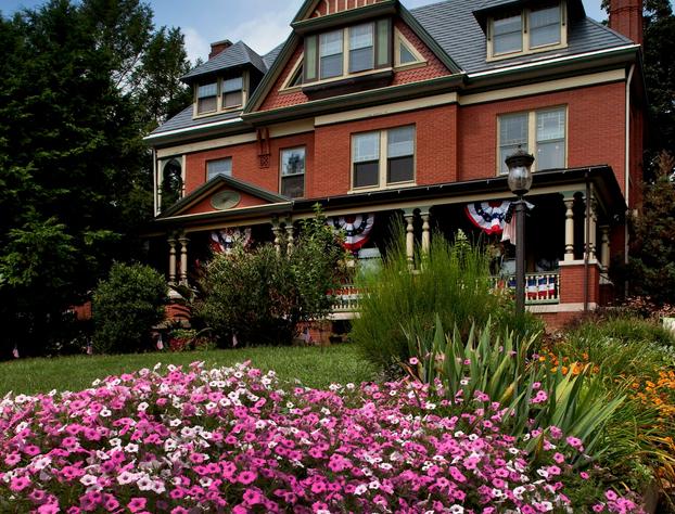 B. F. Hiestand House Bed & Breakfast hotel detail image 1