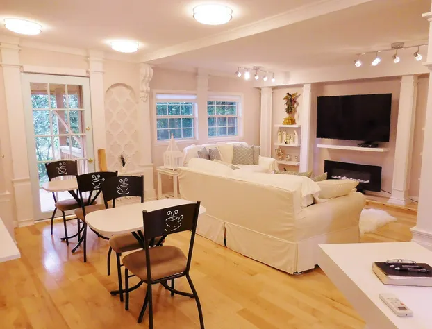 The Cottage Bed & Breakfast hotel detail image 4