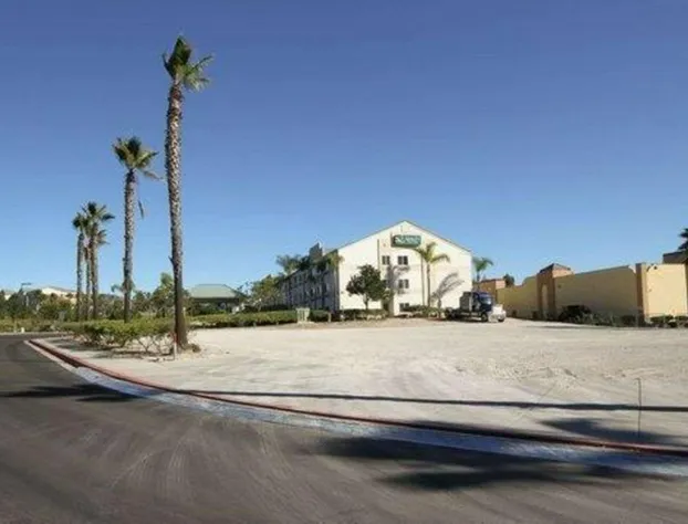 Quality Suites San Diego Otay Mesa hotel detail image 1