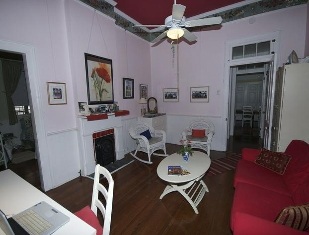 The Burgundy Bed and Breakfast hotel detail image 4