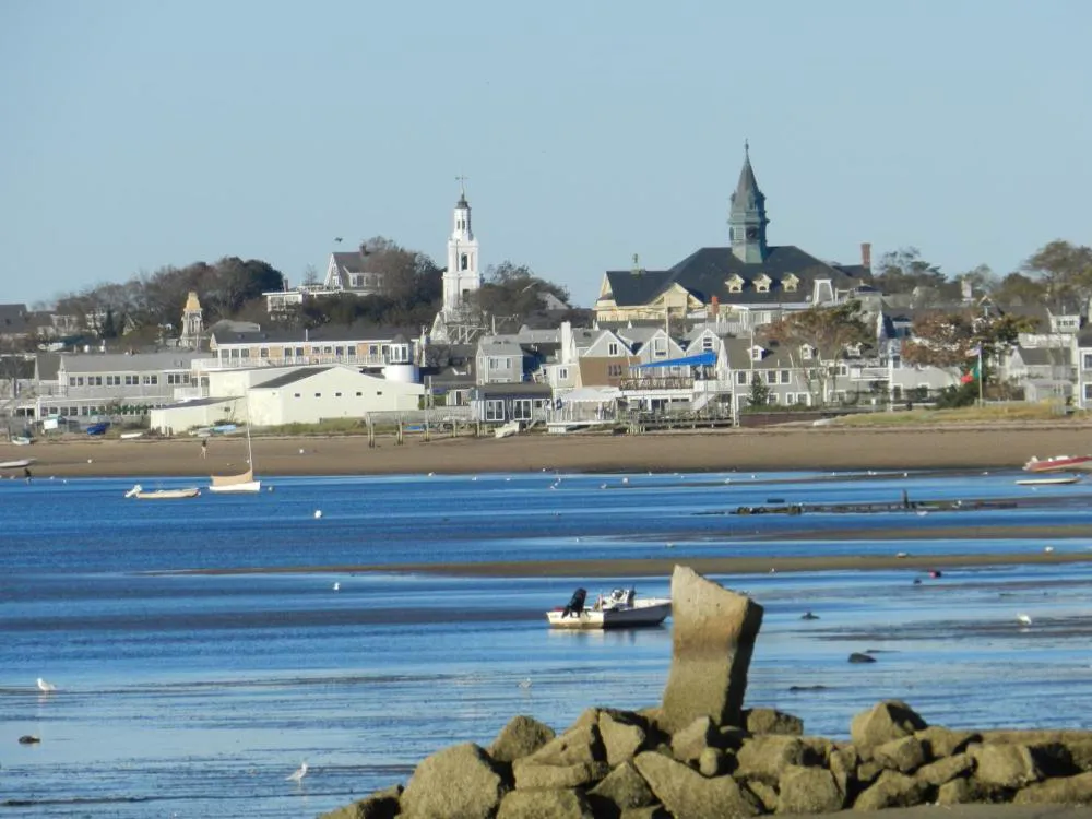 Anchor Inn Beach House hotel hero