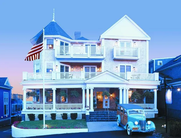 Anchor Inn Beach House hotel detail image 2