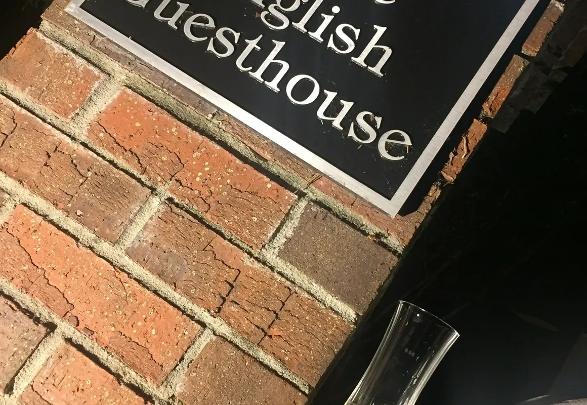 Little English Guesthouse Bed and Breakfast hotel hero