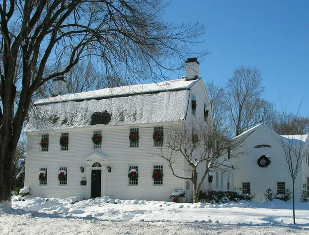 The Connecticut River Valley Inn hotel detail image 1
