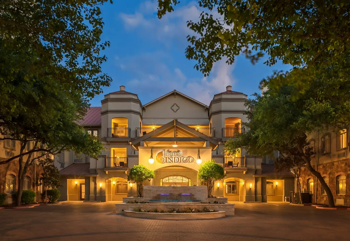 Hotel Indigo San Antonio Riverwalk by IHG hotel hero