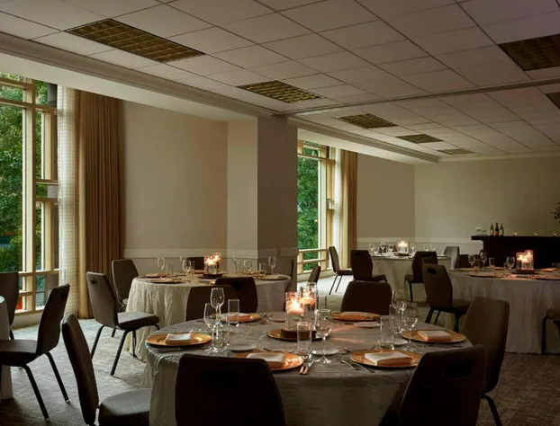 Charlotte Marriott City Center hotel detail image 2