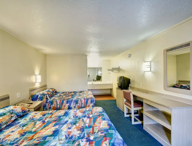 Knights Inn Burlington, NC hotel detail image 2