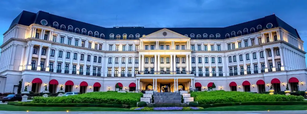 Nemacolin hotel hero