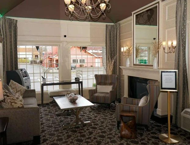 Wingate by Wyndham Bellingham Heritage Inn hotel detail image 1