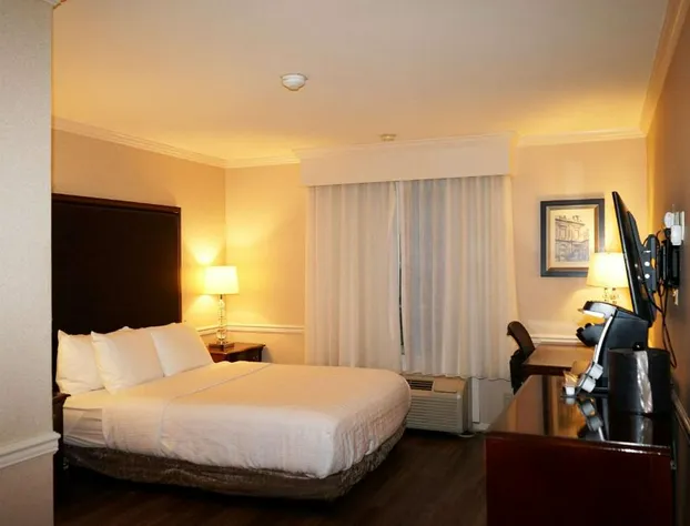 Wingate by Wyndham Bellingham Heritage Inn hotel detail image 3