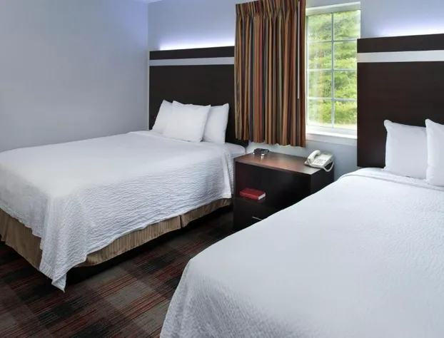 Luxbury Inn & Suites hotel detail image 4