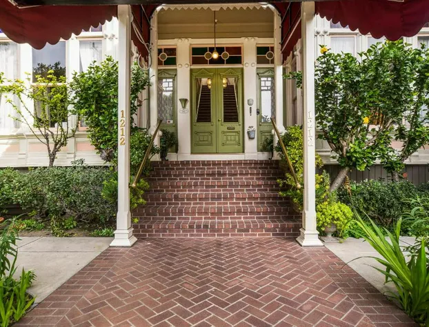 Garden Street Inn, A Kirkwood Collection Hotel hotel detail image 1