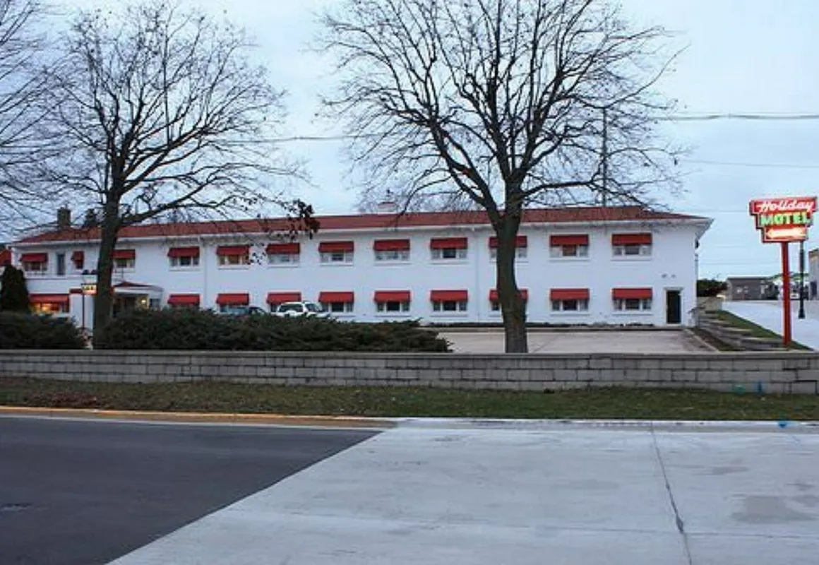 Holiday Music Motel hotel hero